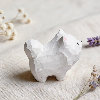 Hand Carved Decorative Wooden Samoyed Figurine Mini Cute Dog Puppy Statue Ornament Home Desk Wood Art Decor Gift for Dog Lovers