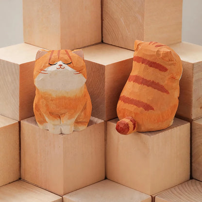 Handcrafted Wood Carving Kitten Statue Desk Accessories Cute Cat Figurine Home Decor Animal Car Ornament Home Room Decoration