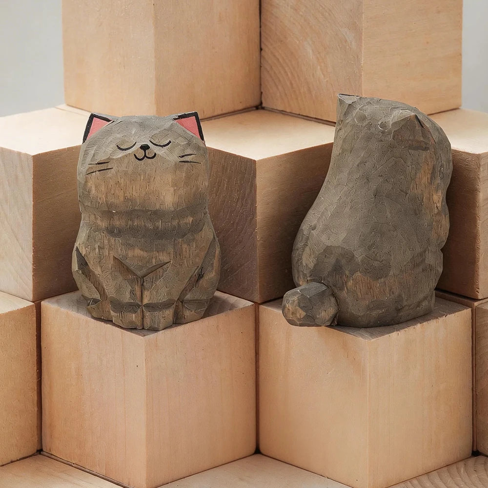 Handcrafted Wood Carving Kitten Statue Desk Accessories Cute Cat Figurine Home Decor Animal Car Ornament Home Room Decoration